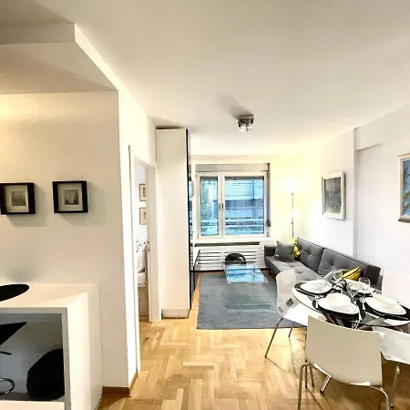 Apartment Regina Vracar And Garage