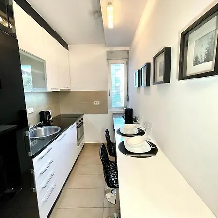 Apartament Regina Vracar And Garage